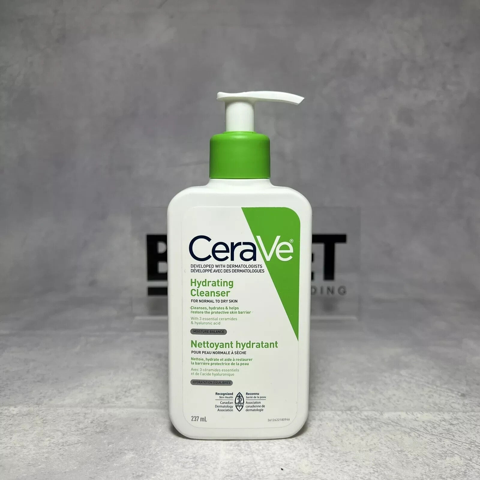 CeraVe Hydrating Facial Cleanser Normal to Dry Skin Moisture Balance 8 oz