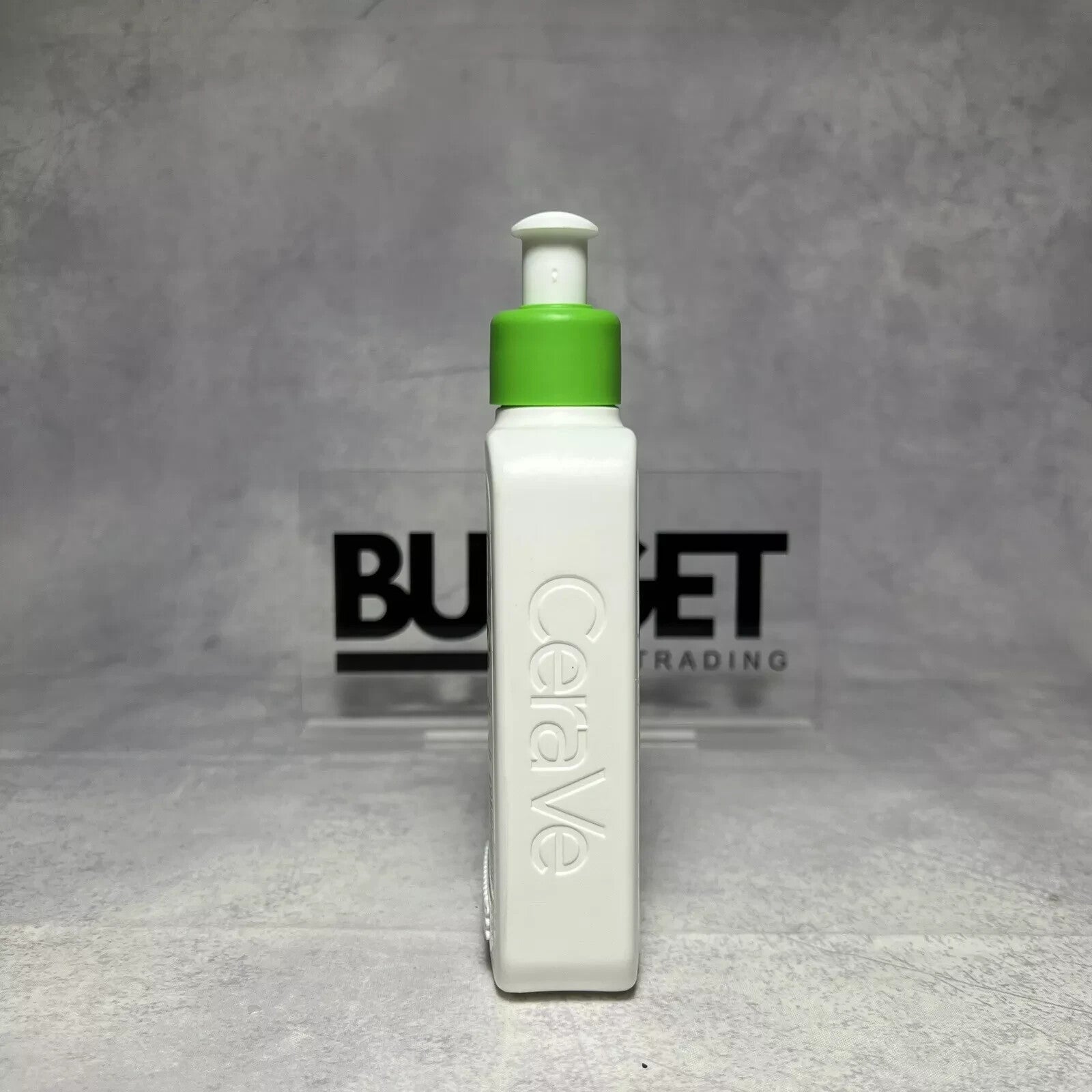 CeraVe Hydrating Facial Cleanser Normal to Dry Skin Moisture Balance 8 oz